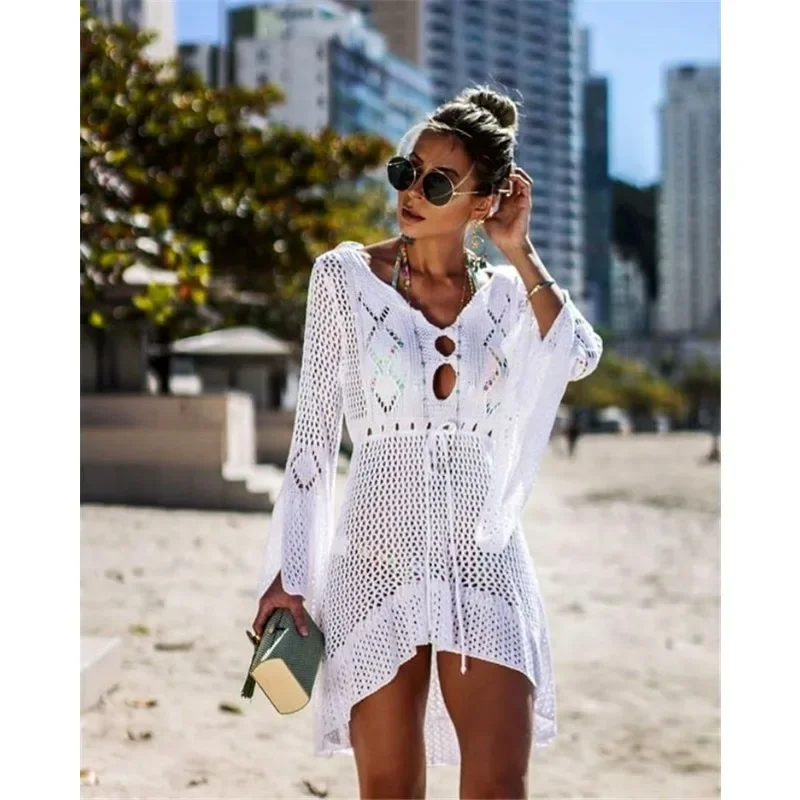 New Exquisite Design Summer Hollow Out Sun Protection Shirt Bell Sleeve Beach Cover-up Bikini Cover Knitwear Swimsuit