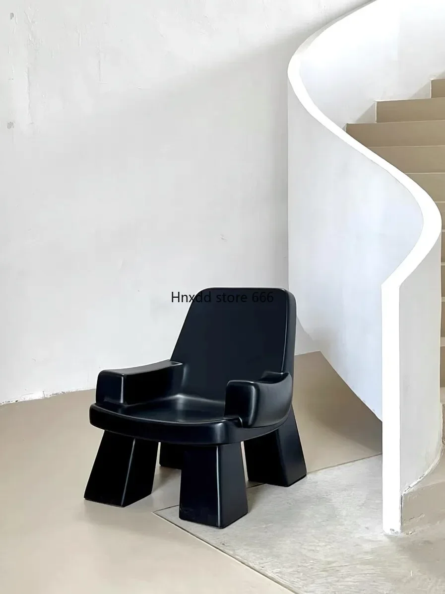 Creative special-shaped fiberglass elephant leg chair