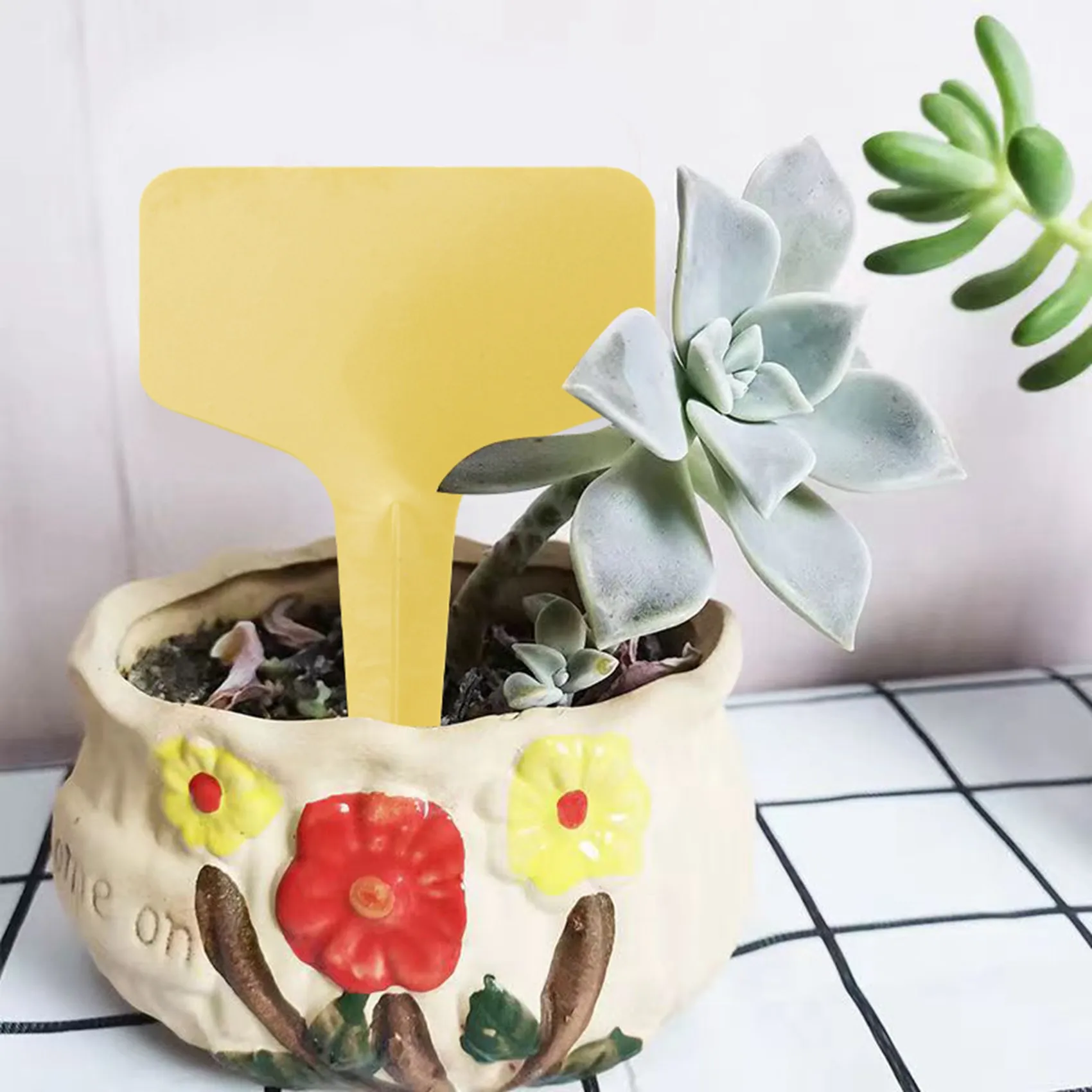 

AB33-100Pcs Plant Labels Multicolor Waterproof Plastic Plant Tags T-Type Nursery Garden Labels 6 X10cm 5 Colors