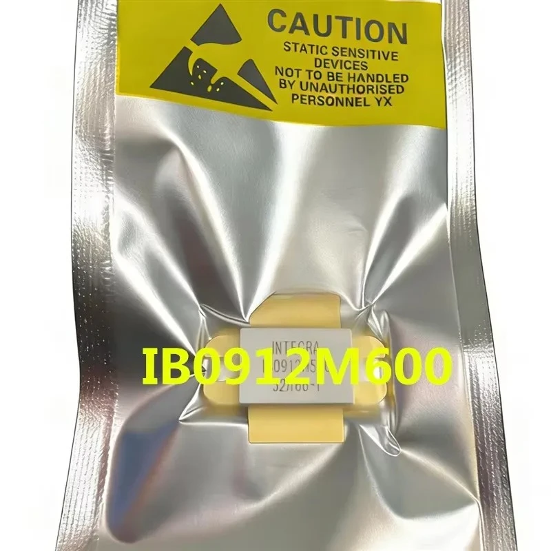 1PCS Microwave Power Transistor IB0912M500 IB0912M600 IB1214M375 Stock for Electronic Components