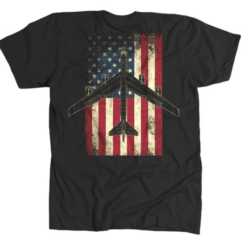 Vintage American Flag B-52 Stratofortress Strategic Bomber T Shirt. 100% Cotton Short Sleeve O-Neck Casual T-shirts Size S-3XL