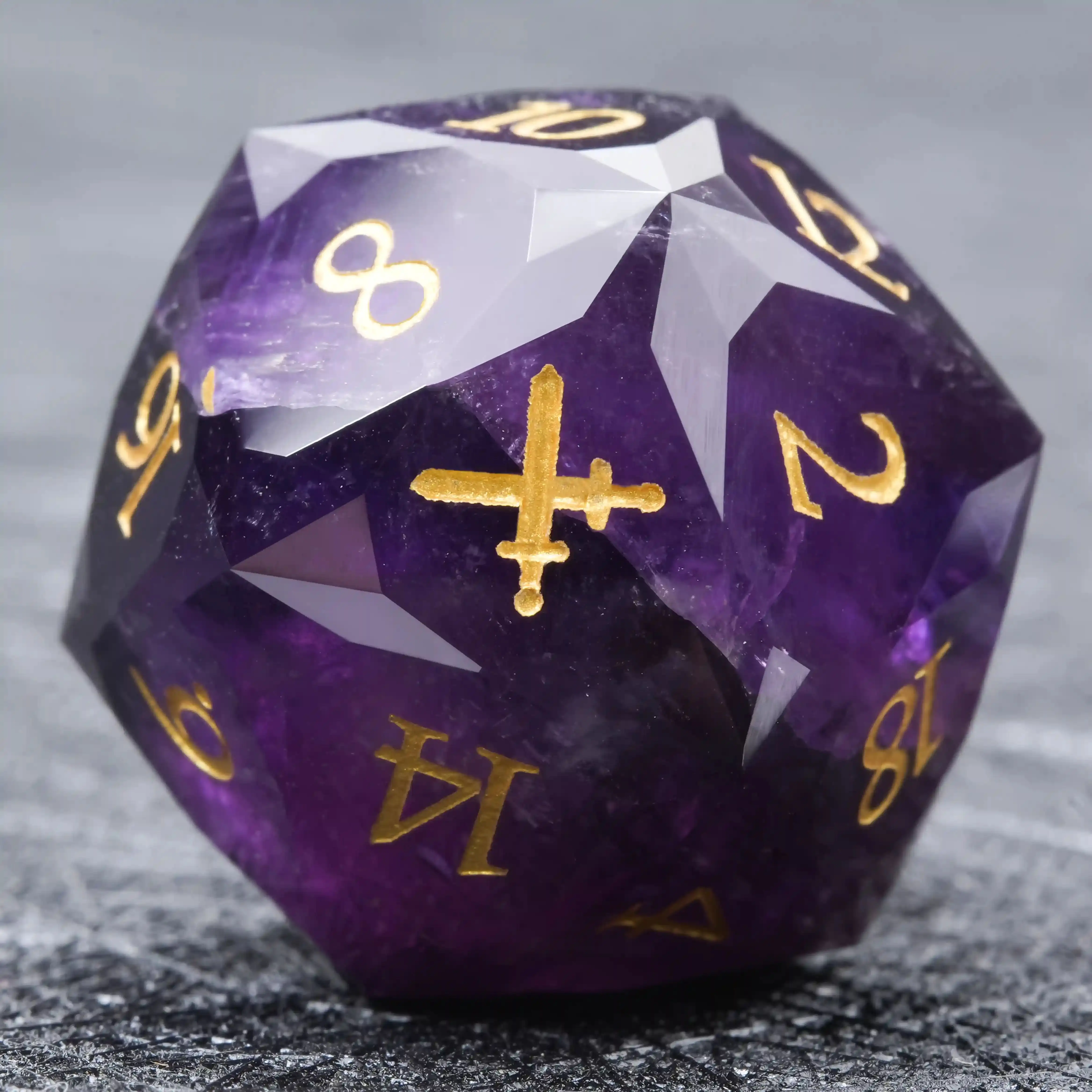 

1-7pcs Purple Crystal Gemstone Dice Set Golden Word DND Dice Multi-sided Polyhedral Dice for D&D Game COC Role Playing RPG Table