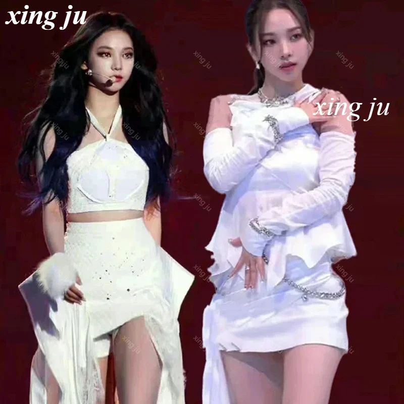 ใหม่Kpopผู้หญิงเกาหลีกลุ่มแจ๊สDancewearสีขาวสลิงCrop Topเลดี้เซ็กซี่เต้นรํากระโปรงไนท์คลับDJชุดหญิงเครื่องแต่งกายเวที
