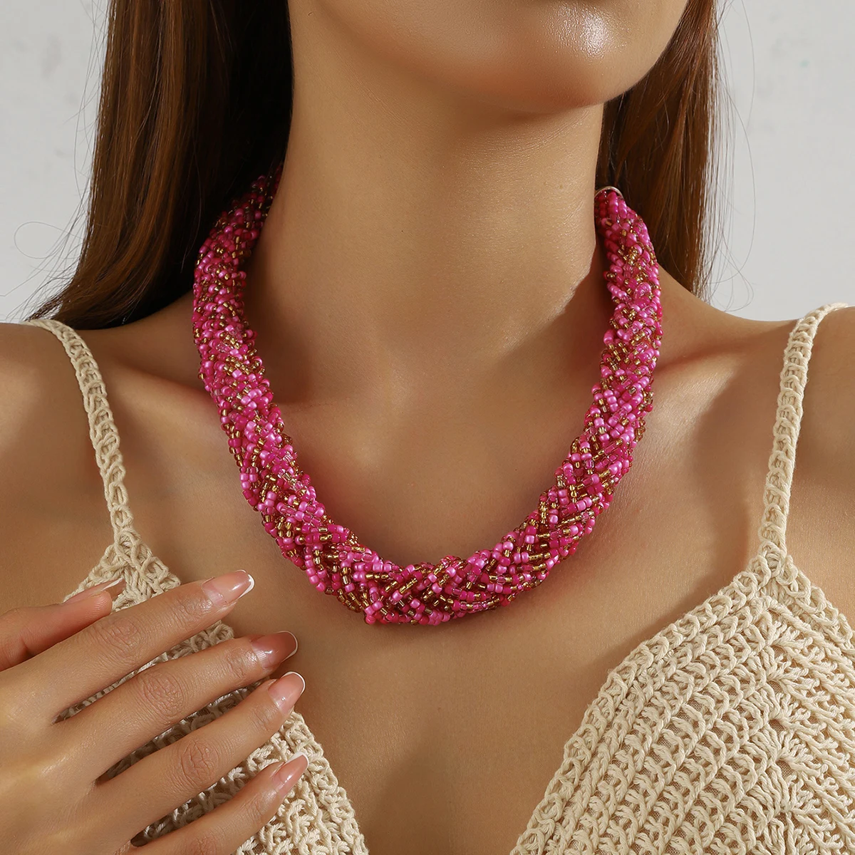 1 Piece Bohemian Pink Mixed Glass Rice Bead Ethnic Style Retro Necklace, Elegant and Graceful Collarbone Chain for Ladies