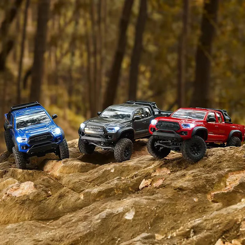 FMS Tacoma Officially Authorized Simulation Small Scale 1:24 4WD Remote Control Climbing Car RC Off-Road Vehicle FCX24M RTR