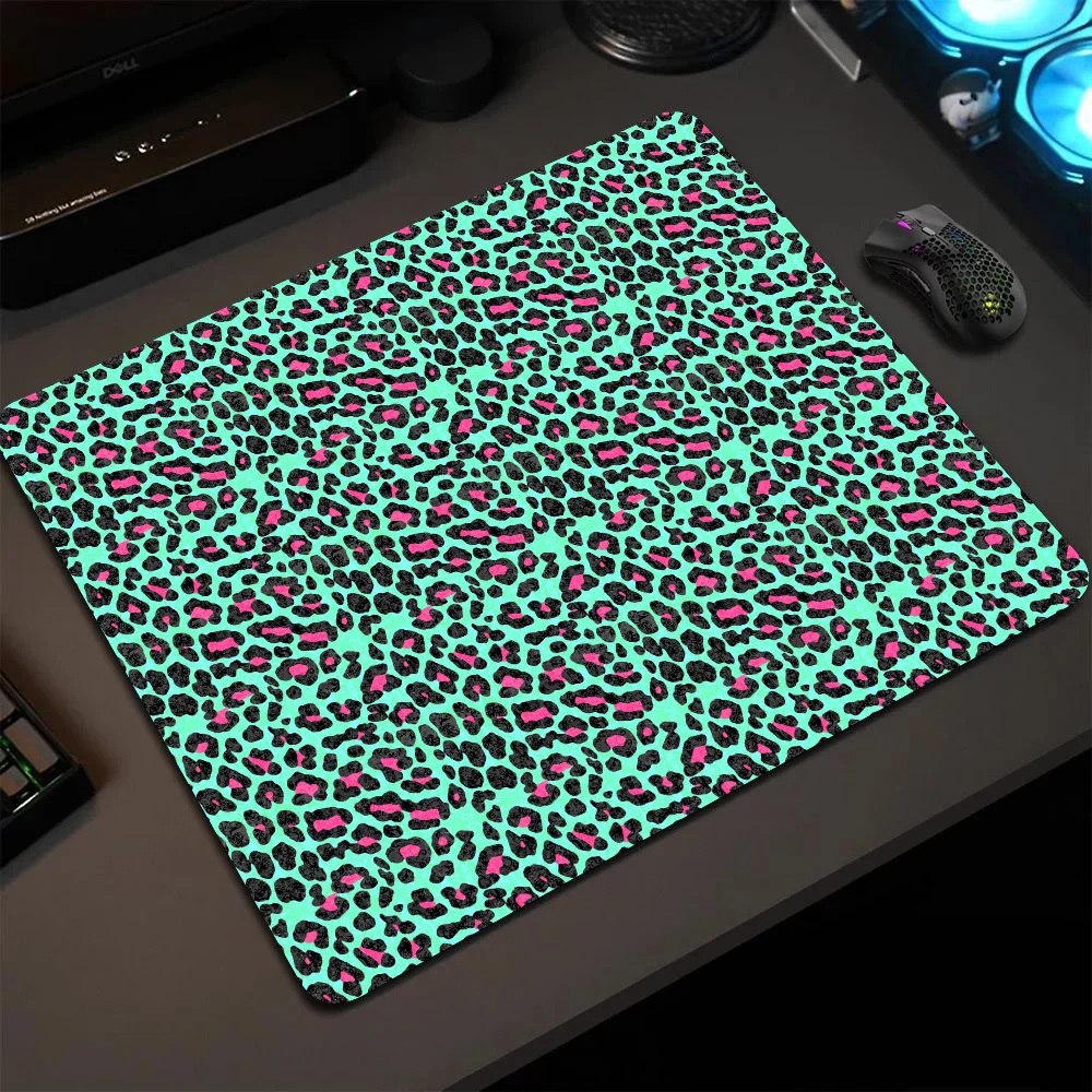 

Leopard Print Mousepad Small LockEdge Mouse Pad For Gamers Computer Desk Pad Rectangular Anti-slip Rubber