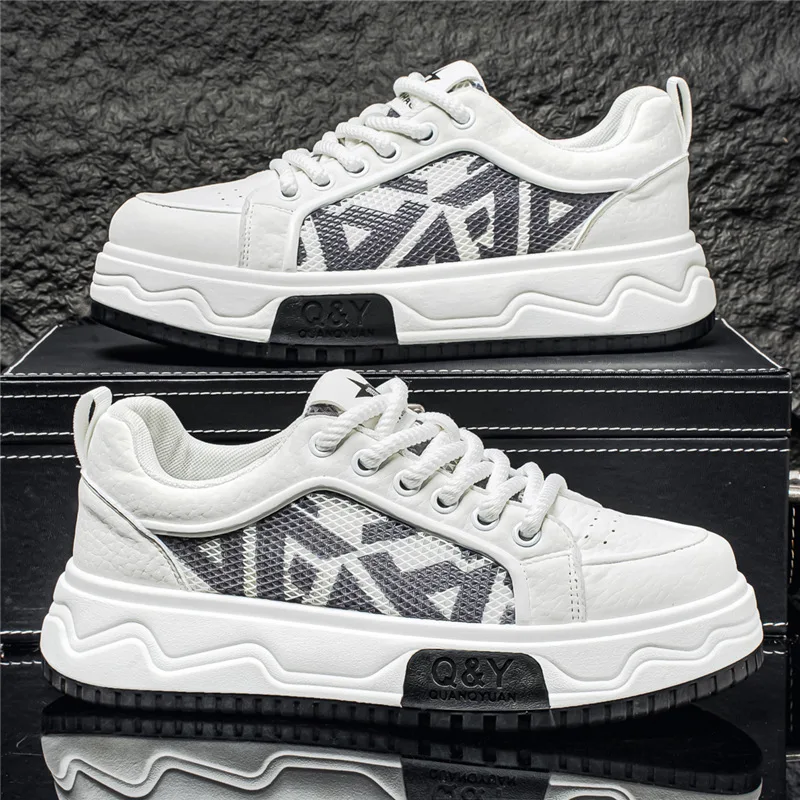 Men's Breathable Comfortable Sports Leisure Board Shoes Embroidery Trendy Height Increasing Outdoor Shoes Versatile