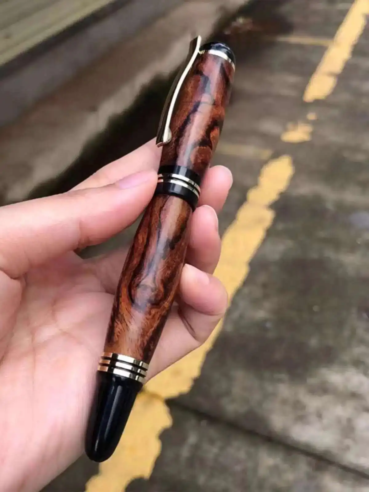 

Churchill Solid Wood Signature Pen, Gel Pen