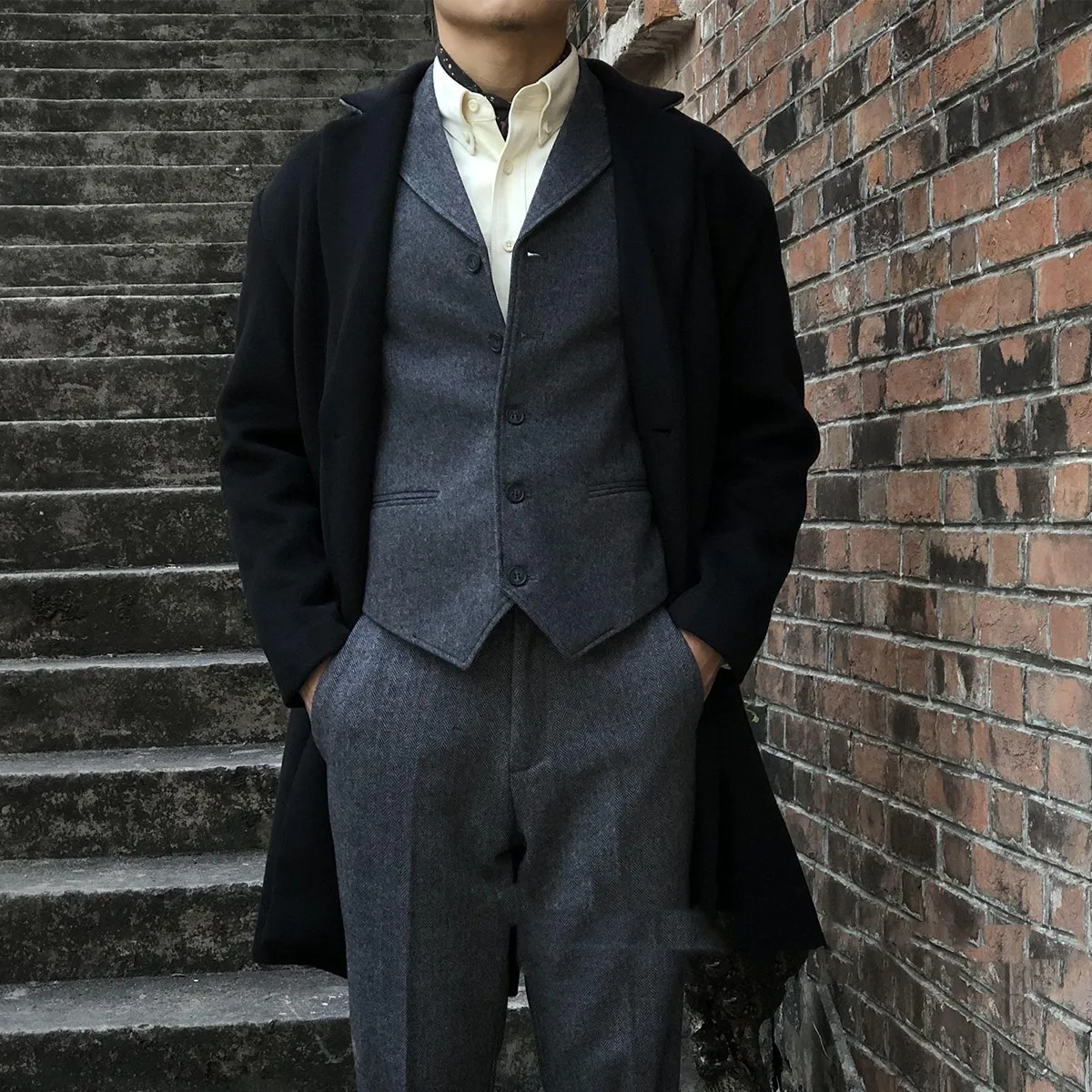 Autumn and Winter Herringbone Retro Vest Business Herringbone Pattern British Wool Gentleman's Vest Men's Khaki Style Vest
