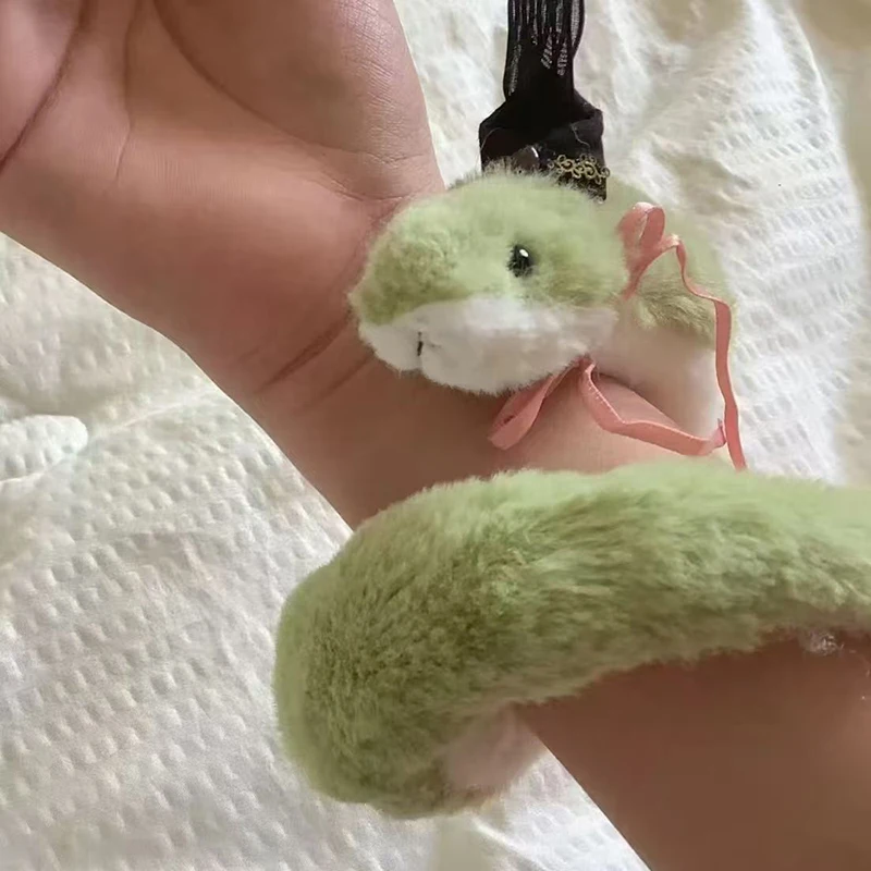 Jouet de beurre en peluche de dessin animé pour la décoration de la salle, doux, animal, cadeaux pour enfants, nouvel an, 2025, 1 pièce