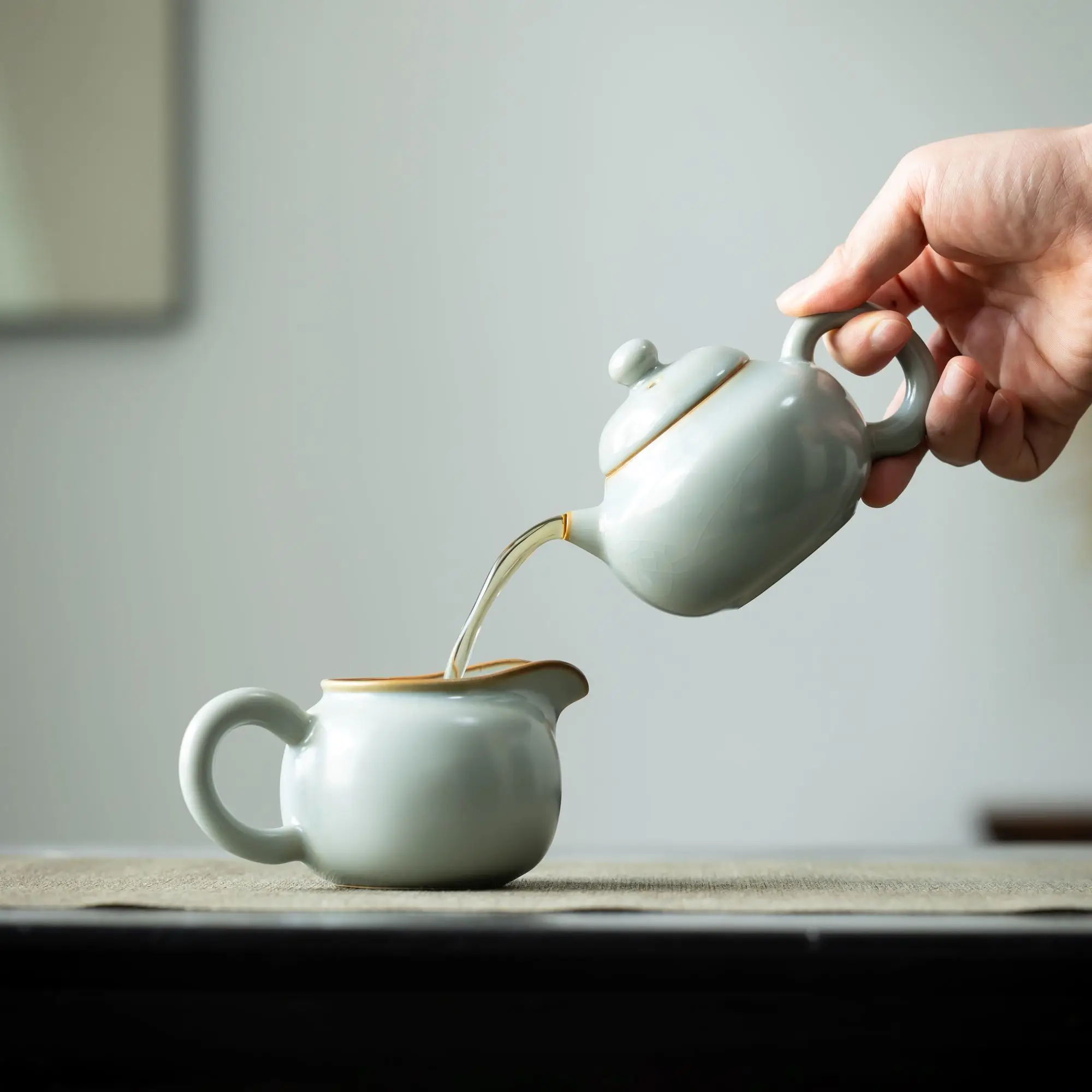 Ye Zeshuai Master Handmade Sky Blue Ru Kiln Large Capacity Wen Dan Teapot High-End Ceramic Tea Set Gift