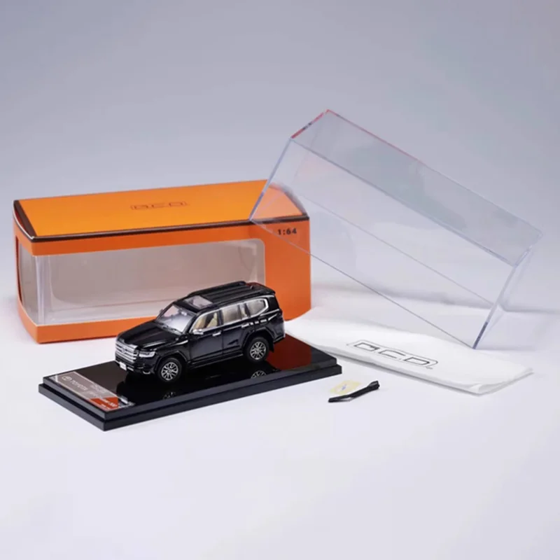 GCD 1:64 Scale LAND CRUISER LC300 Car Model Diecast Alloy Finished Product Simulation Toy Collection Gift Static Model