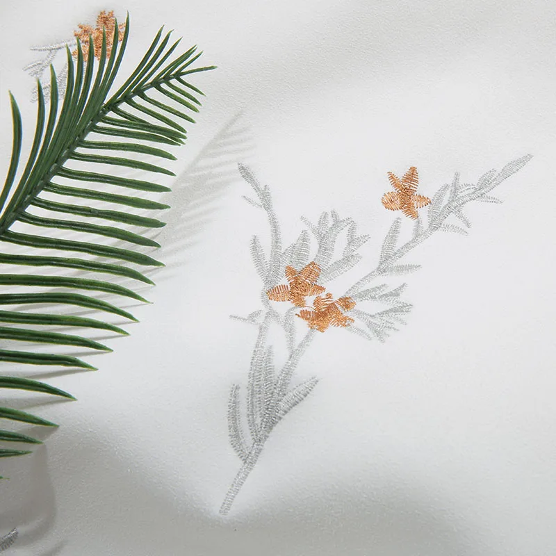 女性の花の刺繍セーターとプルオーバー、ランタンスリーブ、フリル、ルーズ、厚手の暖かいプル、冬のアウター、コートトップス