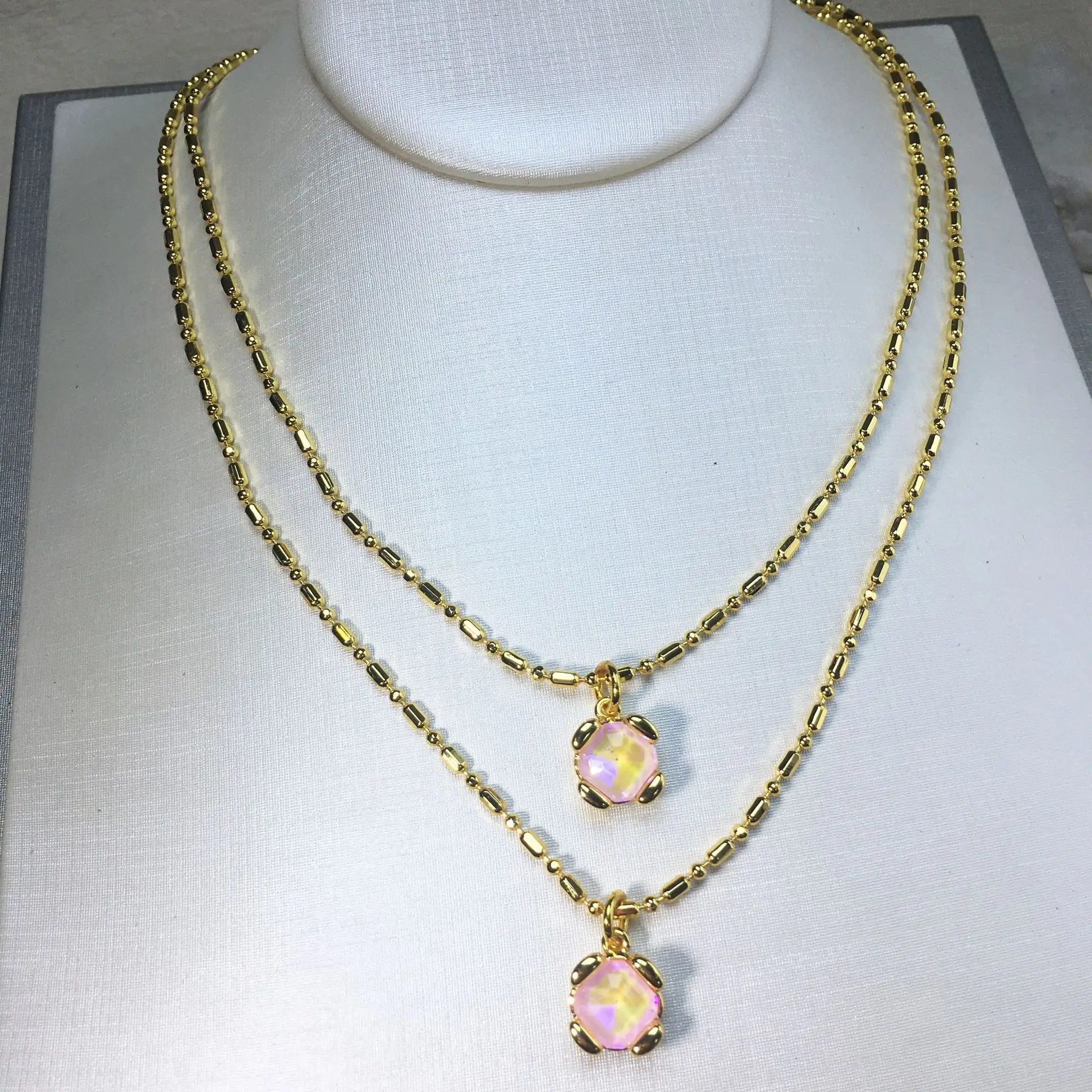 2024 Unode50 Hot Selling New Geometric Pink Women's Necklace Romantic Jewelry Gift