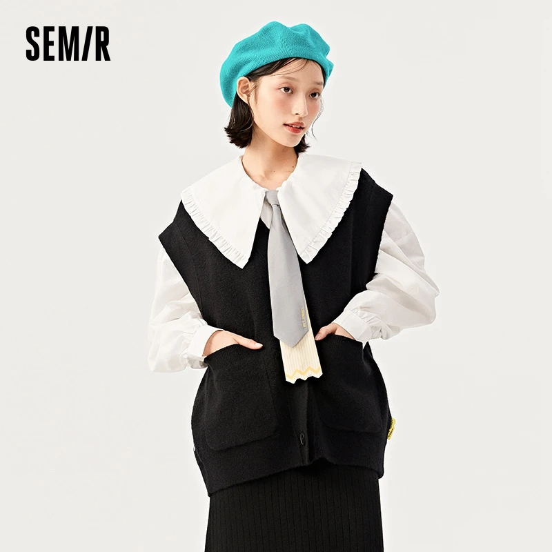 Semir Knitted Vest Women V-Neck Contrast Jacquard Winter New Loose Black Sleeveless Cardigan