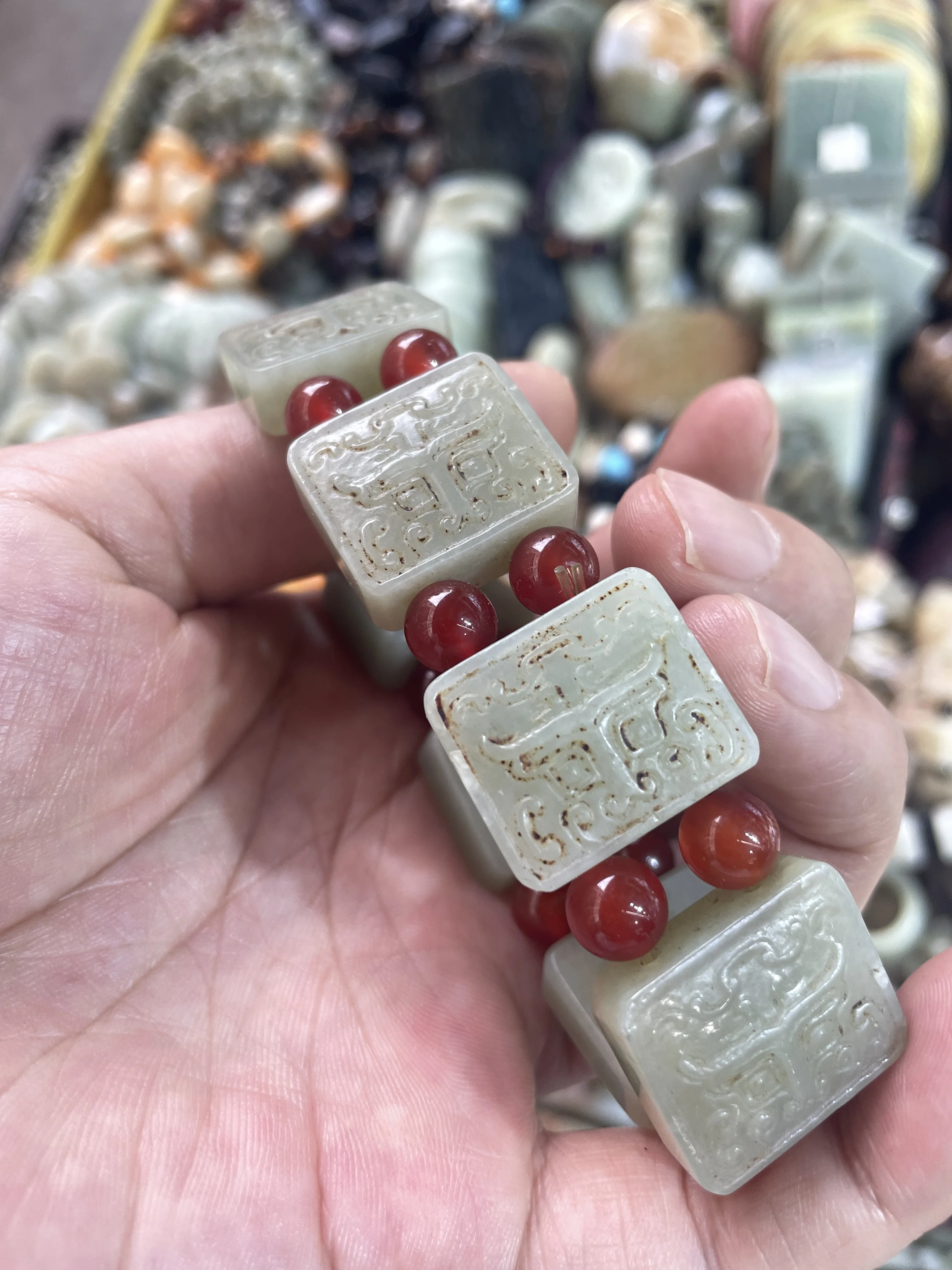 

2 Kinds For Choice Treasure Top Chinese Hetian Old Jade Old Methed Sculptural totem Bead Bracelet Carving Timestown 20240725VC2a