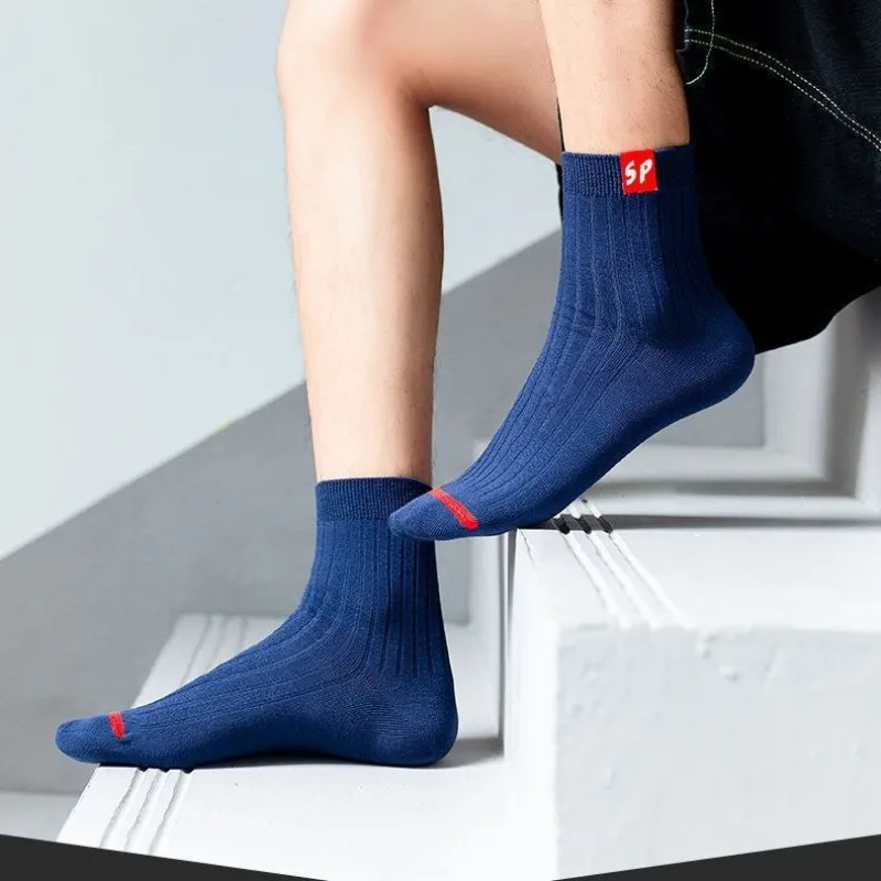 5 Pairs Men's Socks Mid-Calf Socks Warm Socks Long Sweat-Absorbing Breathable Socks Trendy Versatile Fall And Winter Sports Sock