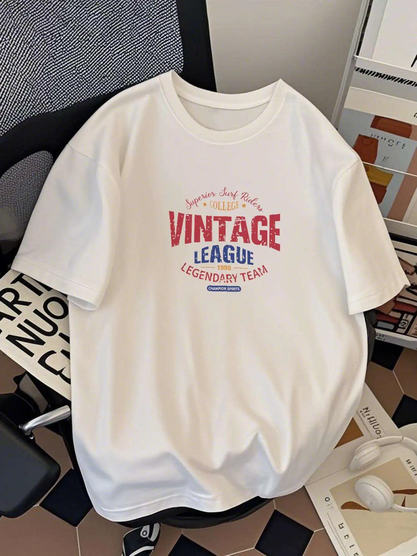

High-Quality Print Short-Sleeve Shirt in a Loose Fit, Made of Finely Combed Pure Cotton
