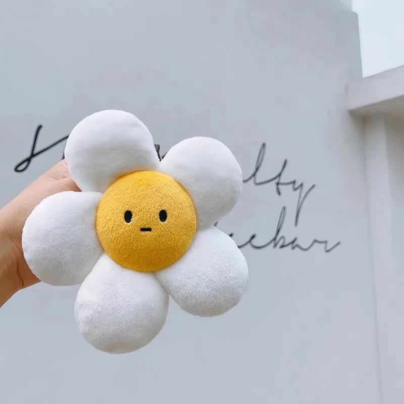 Cute Plush Sun Flower Keychains Kawaii Cartoon Smile Face Flower Dolls Bag Pendants Car Key Chain Charms Accessories Keyring