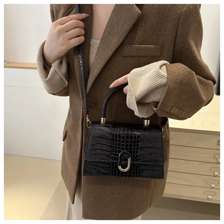 Женские сумки на плечо, кошелек из искусственной кожи, портативная сумка-тоут, сумка через плечо, модная маленькая квадратная сумка, повседневная