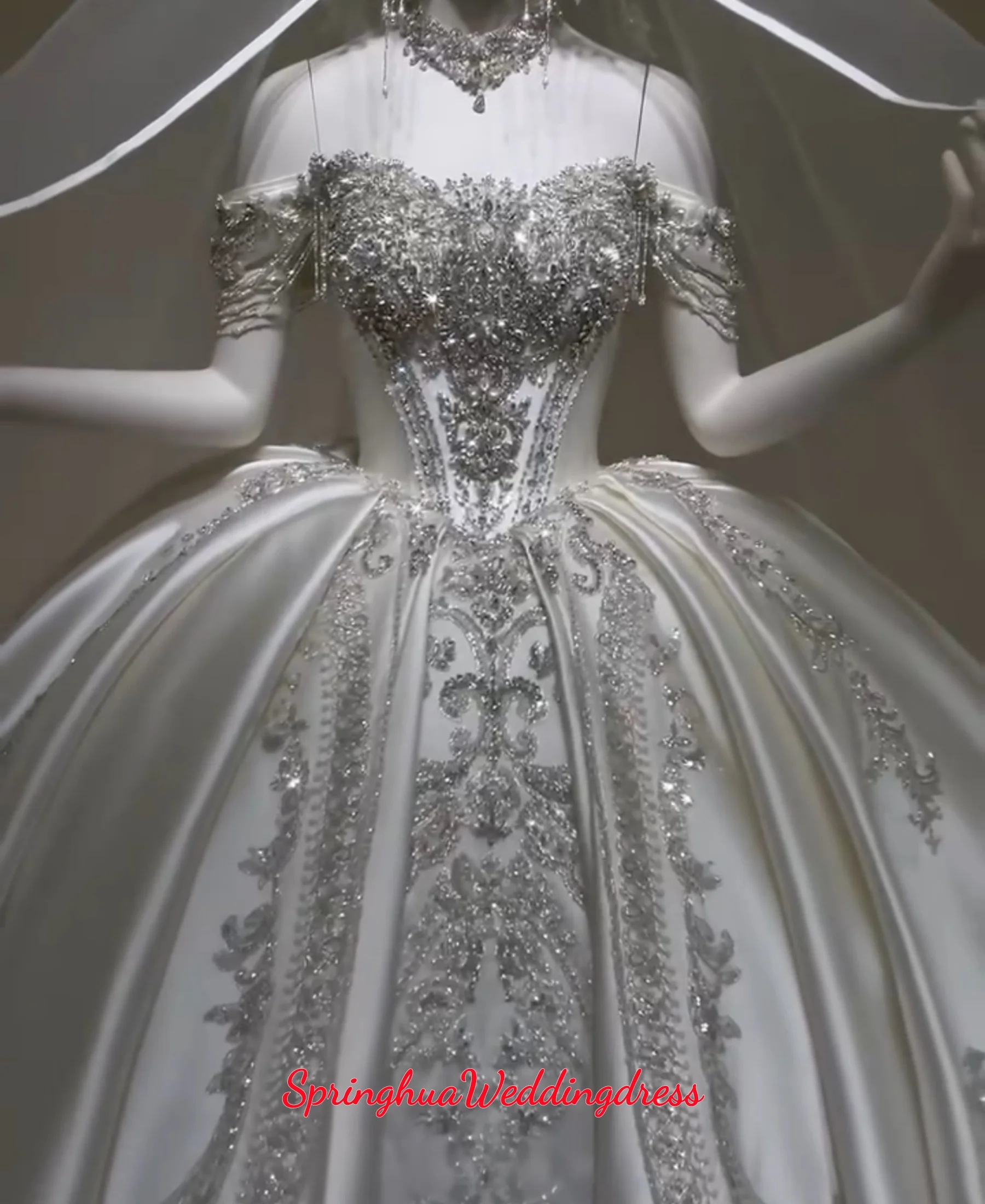 Customized Gorgeous Lace Scoop Neck Sparkling Wedding Dress Style Bride Dress Tight corset Ball Gown vestidos de novia
