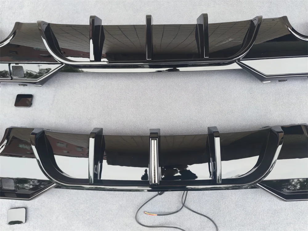 Rear Bumper Back Diffuser LED Rear Lip Tail Lip Spoiler For BMW 4 Series 2020+ G22 G23 420i 430i 435i M440i 2 Door M Performance