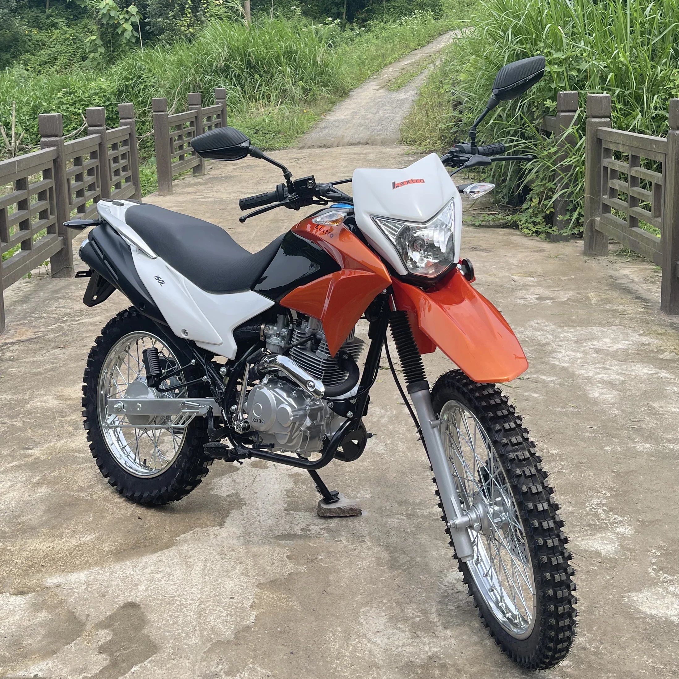 Factory Wholesale Lextra Air Cooling 4 Stroke 150cc Motocross Chongqing Popular 150CC Off Road China 150CC Dirt Bike Cheap