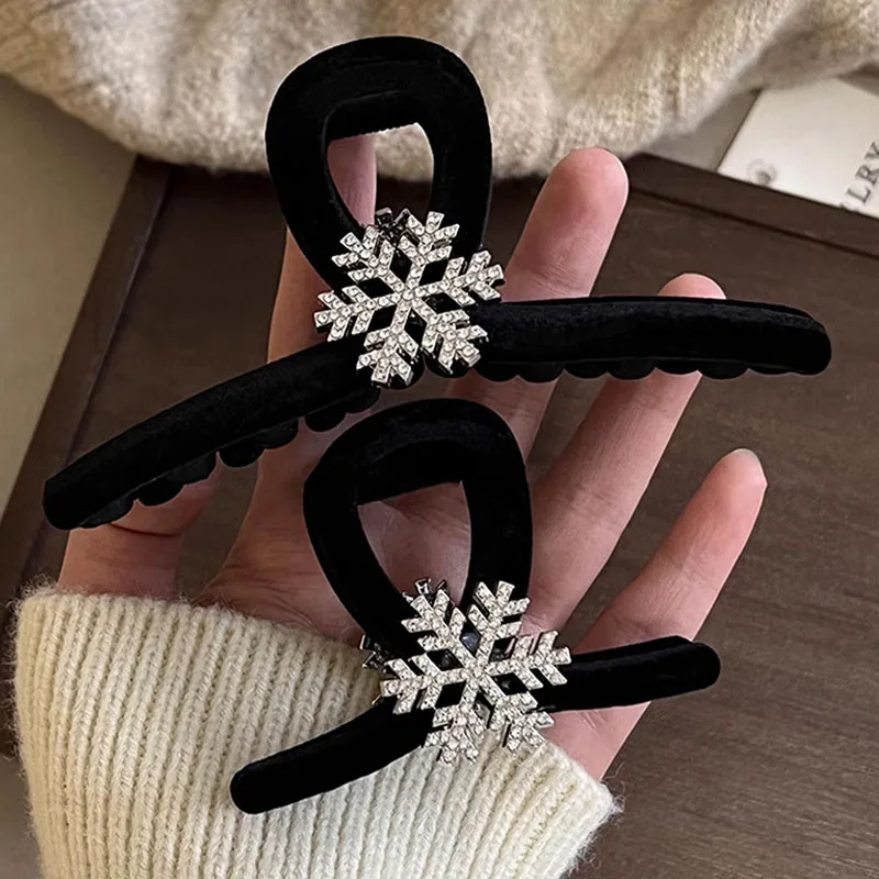 ベルベットスノーフレークヘアピン気質輝くヘアクリップ女性用秋冬高級感BBヘアクリップパーティーヘッドウェア