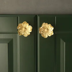 Single Hole Flower Brass Knobs and Handles for Dresser Wardrobe Cabinet TV Cabinet Wine Cabinet Knobs Home Accessories