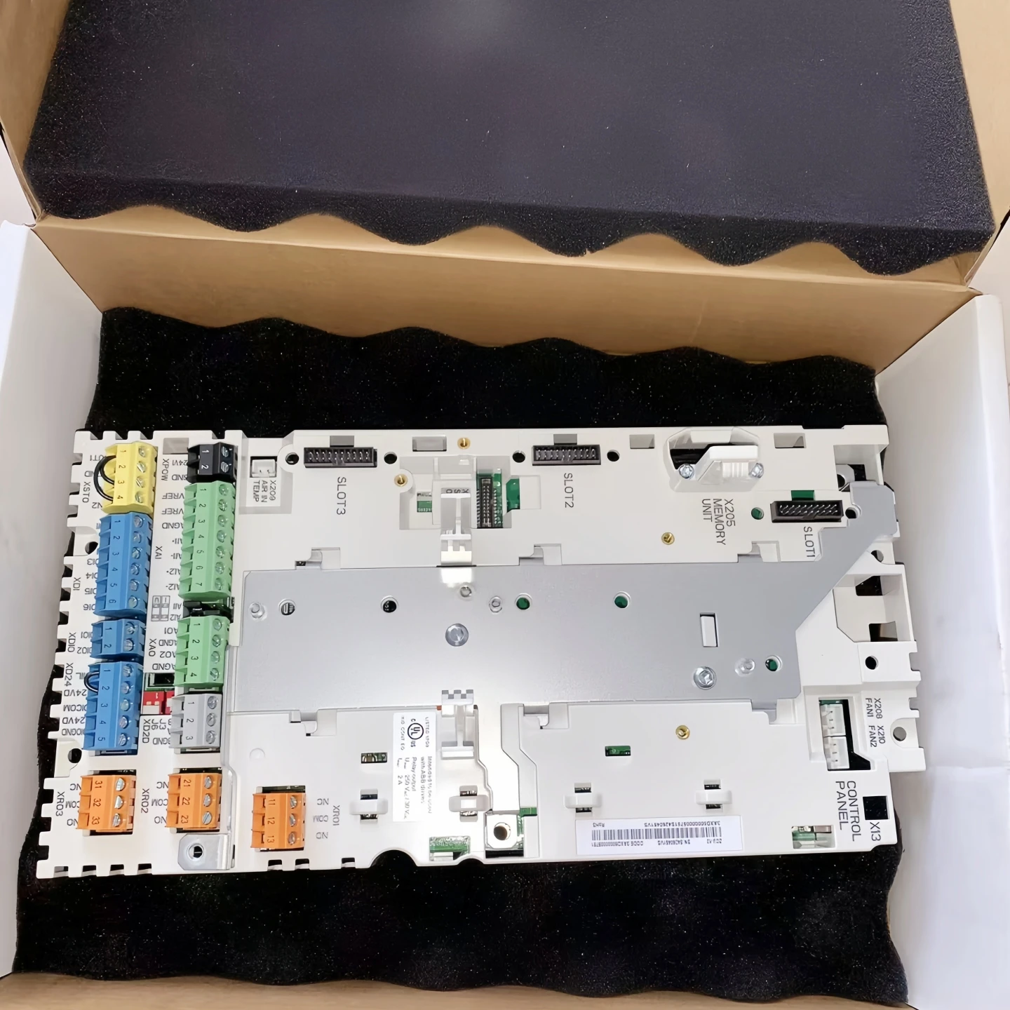 

ZCU-12 ZCU-12L ABB ACS880 серии инвертор управления процессором материнская плата ввода-вывода клеммная плата новый оригинальный