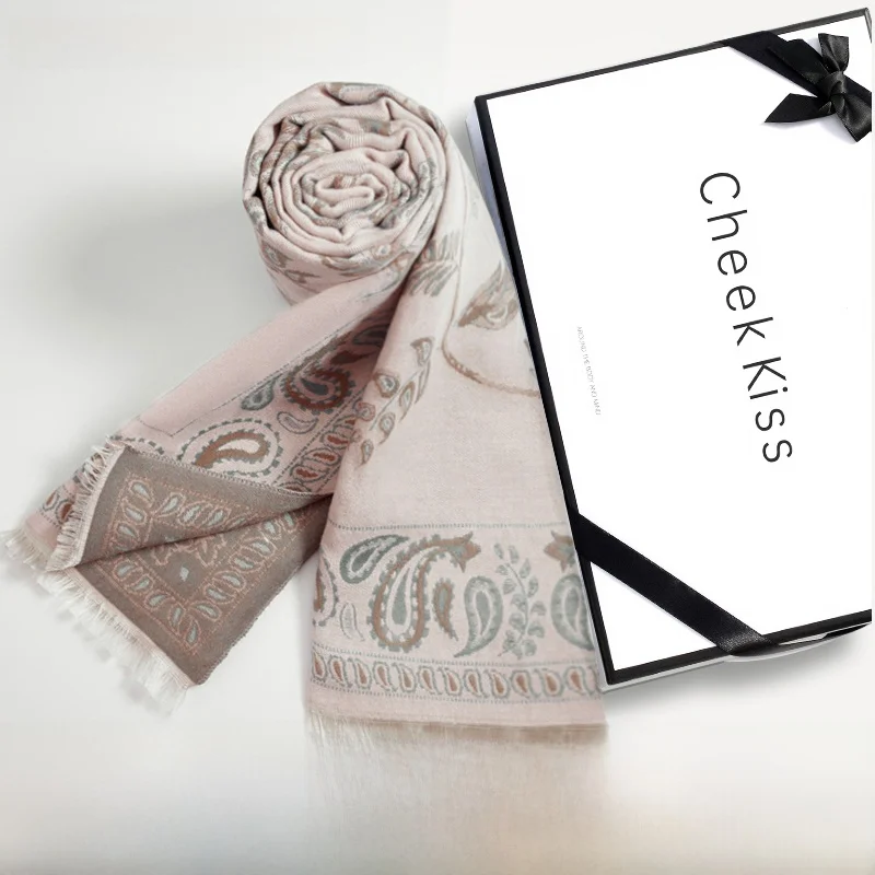 Echarpe-chaude-pour-joues-et-baiser-pour-femmes-nouvel-automne-hiver-sensation-haut-de-gamme-poincon-coffret-cadeau-coton-et-fiber-de-polyester-2025