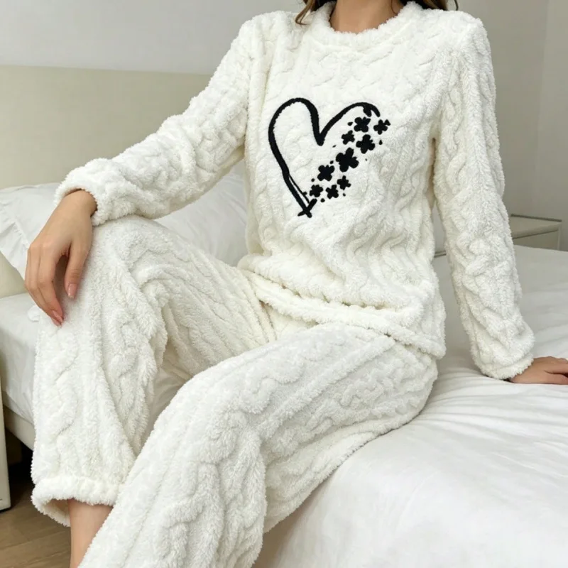 Sweet Embroidered Heart Women‘s Cozy Flannel Pajama Set, Long Sleeve & Long Pants Button-Front, Soft Warm Versatile Fall Winter