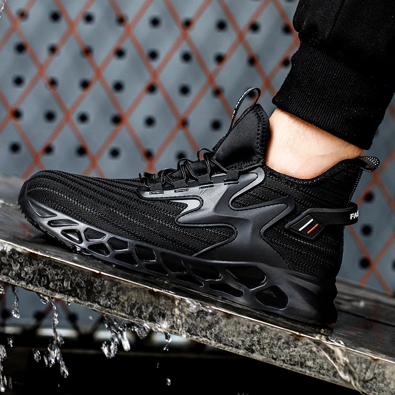 Steel Toe Anti-smash Anti-puncture Construction Work Shoes Non Slip Lightweight Breathable Discount Safety Boots for Men