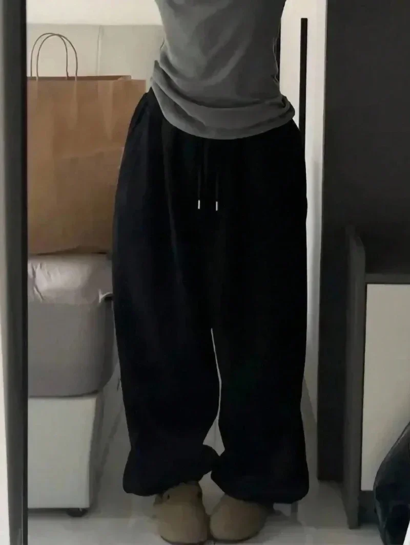 

Толстые тренировочные брюки для йоги, свободные удобные повседневные брюки-карго для бега в тренажерном зале, мягкие брюки-карго на шнурке с большими карманами, подходят для осени/зимы