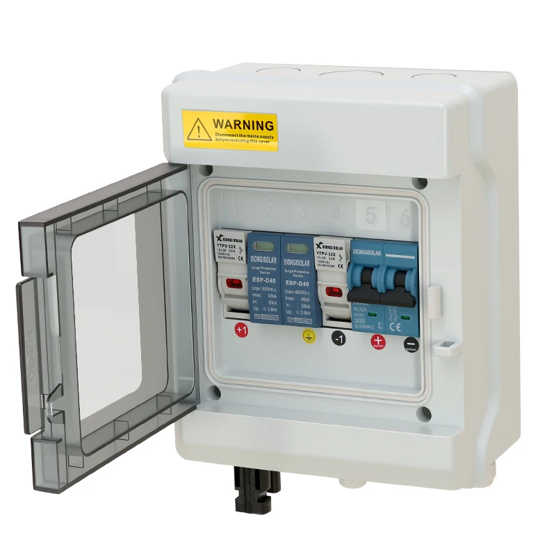 1 in 1 Out DC 600V Photovoltaic Combiner Box Full Copper Wire Fuse MCB SPD Disconnect Switch for Solar Panel Installation