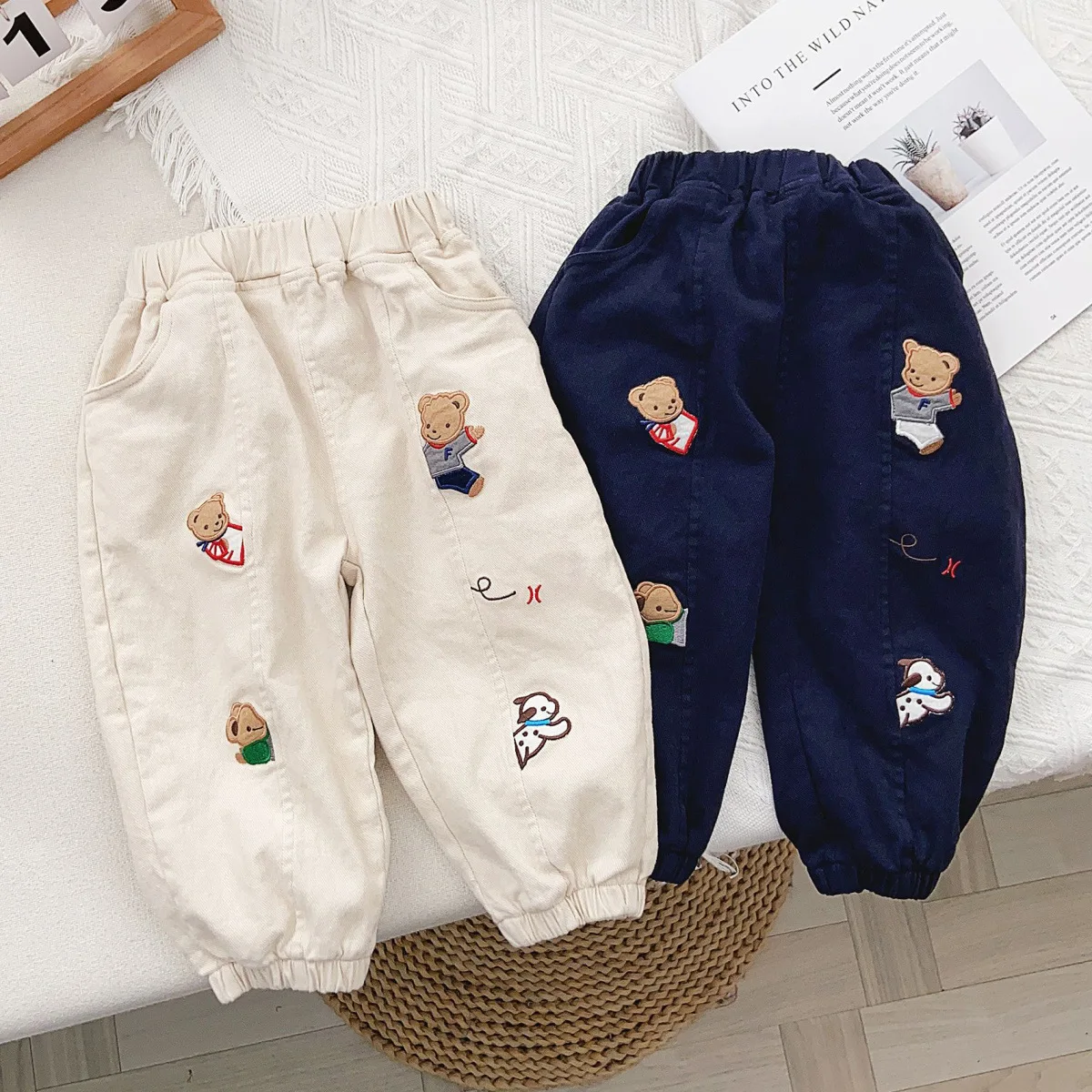 Spring New Baby Boys Woven Pants Cartoon Cute Cotton Childrens Boys Pants Embroidery Bear Closed Toddler Boys Casual Pants