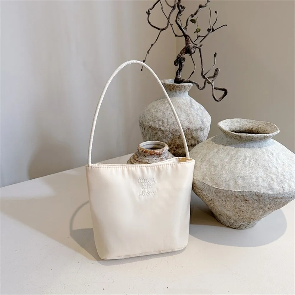 New Oxford Shoulder Bag Embroidered Letters Large Capacity Tote Bag Waterproof Commuting Casual Purse Girl