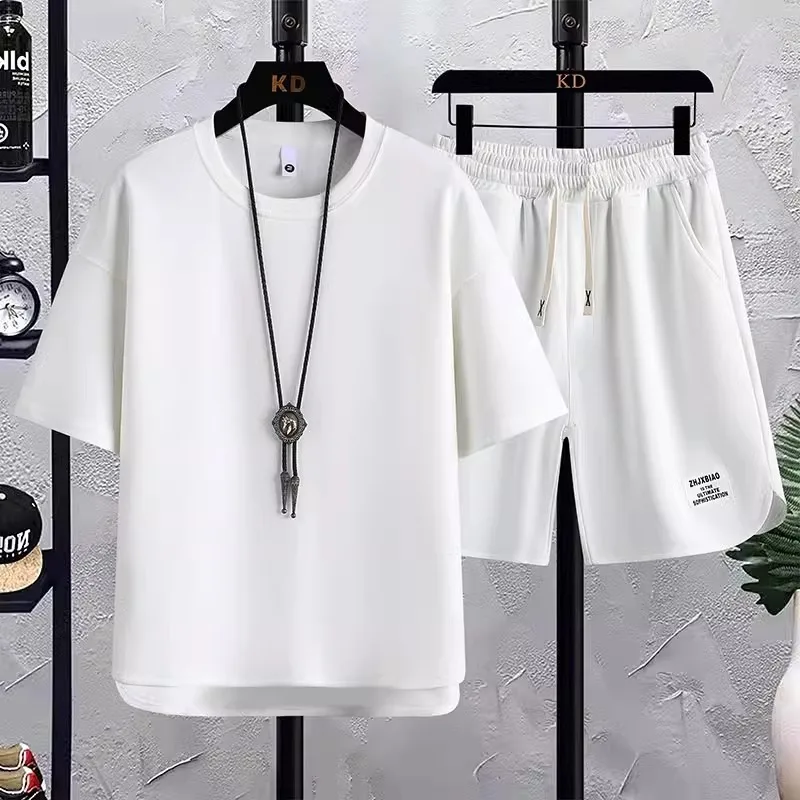 夏の新作おしゃれメンズアイスシルク半袖tシャツ＆ショートパンツカジュアルスポーツツーピースセット快適で通気性抜群