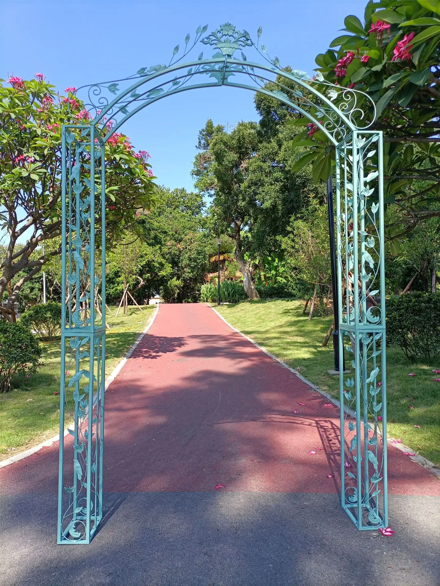 

Французский сельский ретро старый кованый железный двор арка вилла открытый альпинистский кронштейн с лозой подставка для цветов розы свадебный реквизит