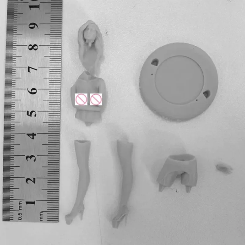 Anime Figurine Sexy supereroe in scala 1/24 Kit modello assemblato in resina Mini giocattolo non verniciato spedizione gratuita