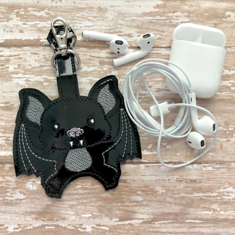 Bat vinilo vegano PU ala de demonio negra funda de capullo de aire llavero accesorios góticos llavero alternativo accesorio emo auricular oreja.