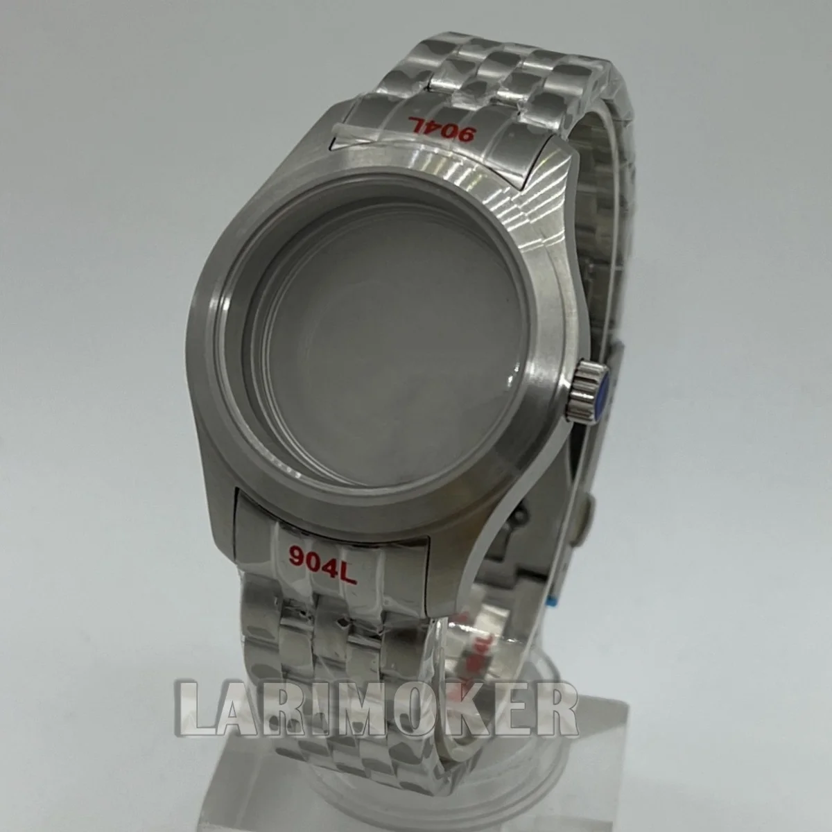 36mm 39mm シルバー ブラッシュド ケース ステンレススチール ブレスレット ドーム型サファイアガラス NH35A NH36A ETA2824 Miyota9015 ムーブメントに適しています