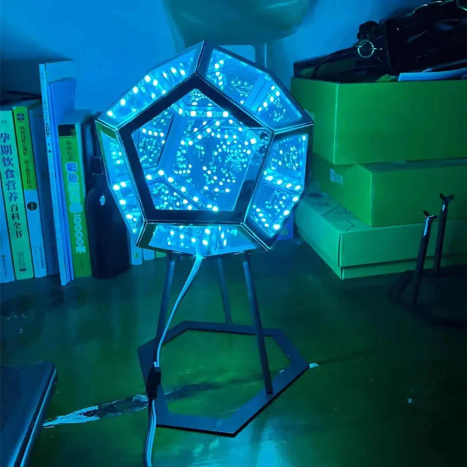 LED Art Light Infinite DodecaHedral Color Art Light Dreamy Geometric Space Girlfriend Decoration Night Light USB Night Light