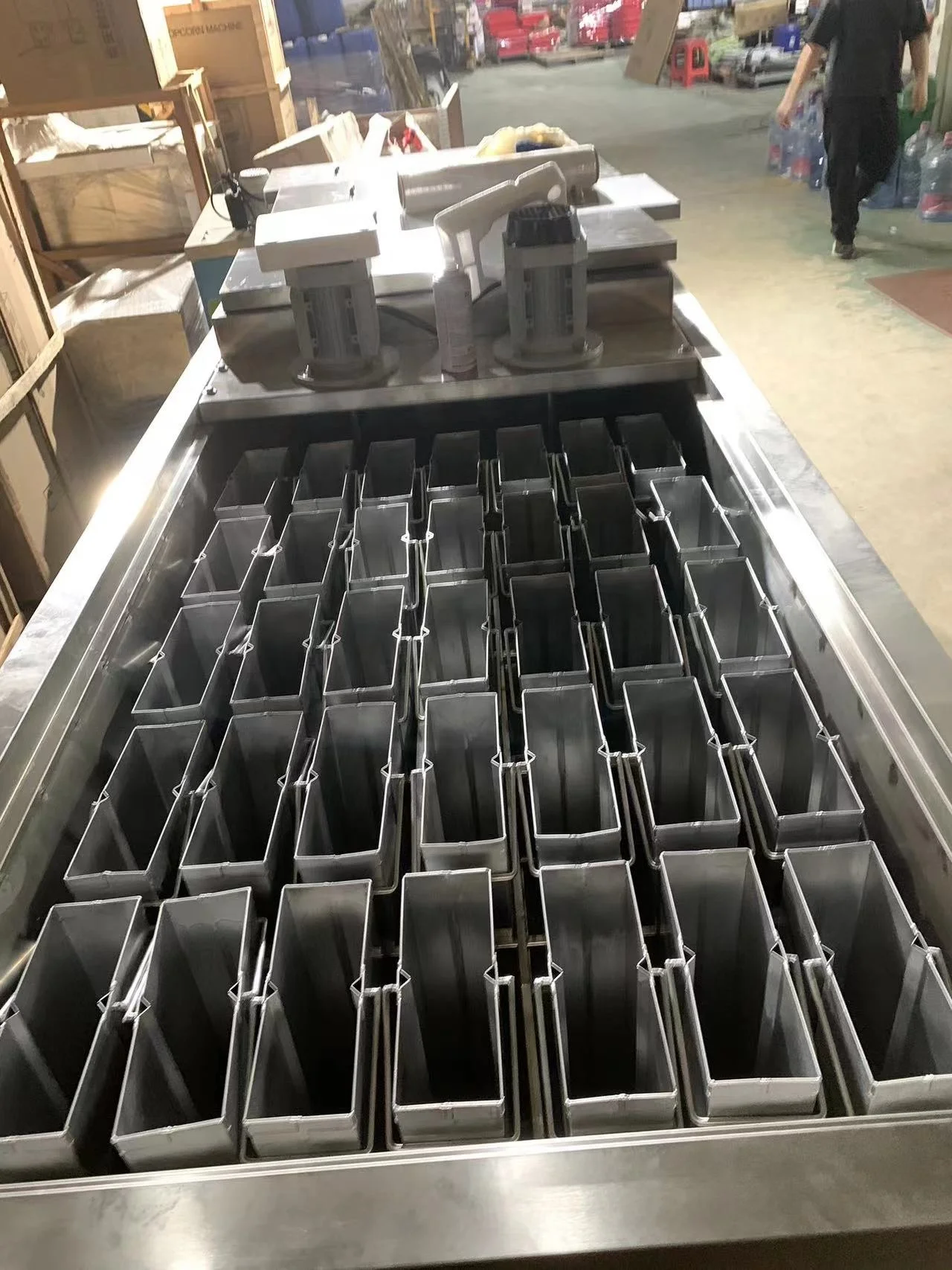 High Efficiency Commercial Ice Machine Maker Snow Ice Making Machines Ice Block Making Machine with Good Quality and Performance