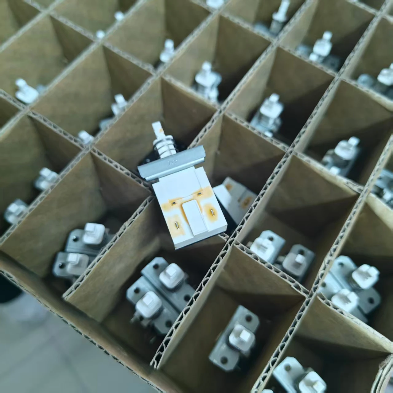 

Power switch, color TV dual-channel 4-corner power switch, 4-corner straight key self-locking switch