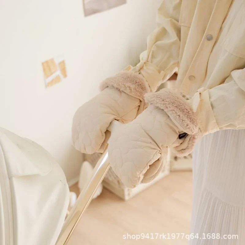 

Trendy & Warm Hand Protectors Waterproof Hand Muff Gloves for Baby Strollers 15UB