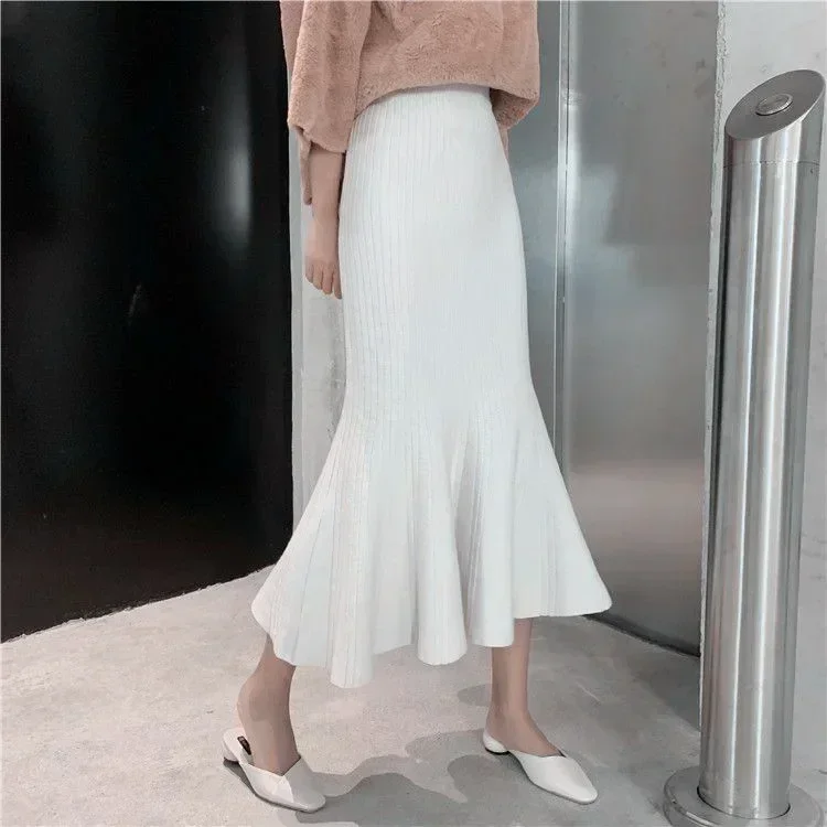 Simple Solid 4 Colors Knitted Skirts For Women Autumn Winter Elastic High Waist Bag Hip Long Skirts Elegant All-match Midi Skirt