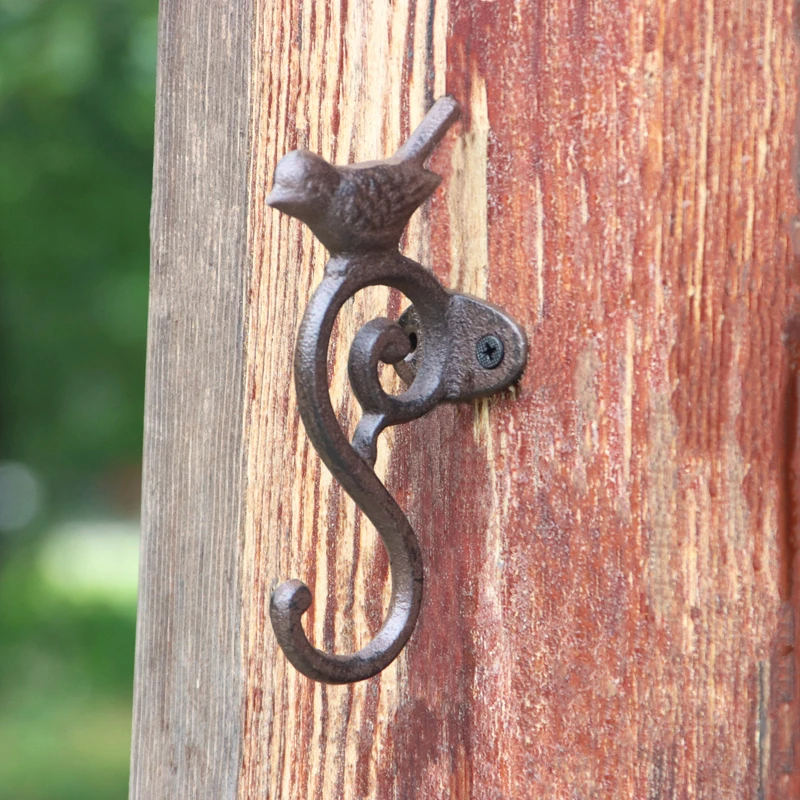 Rustic Cast Iron Bird Wall Hook Keys Rack Hanger Hook Unique Wall Mounted Hook Country House Decor Metal Hook Garden Wall Decor
