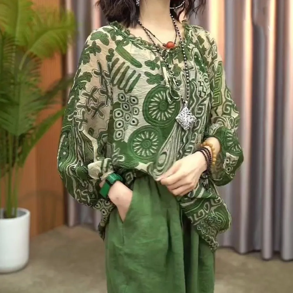 

Fashion Sunscreen Retro Loose T-shirt Round Neck Flower Stripe Long Sleeve T Shirt Thin Green Ethnic Style Tops Summer