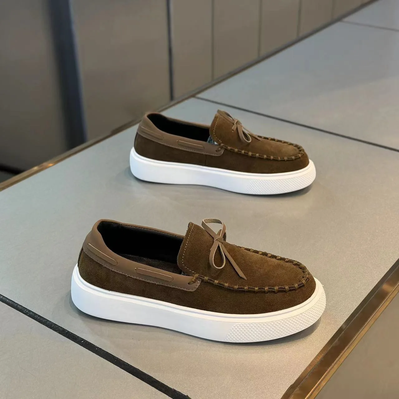 

Mens Loafers Casual Leather Shoes for Men Slip on Moccasins Breathable Male Driving Shoes Comfort Soft Dress Footwear Men Shoes
